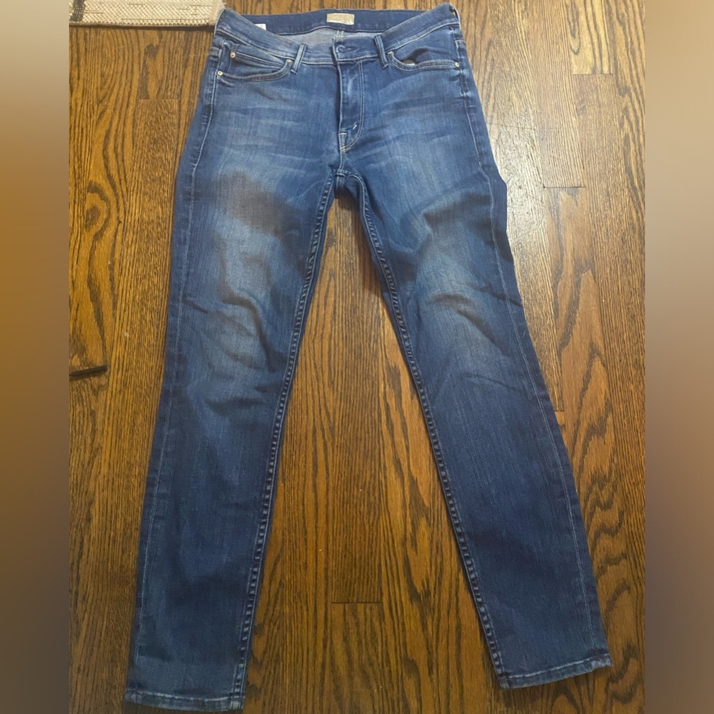 Mother Denim The Muse Ankle in China Blossom wash, size 27. Great condition.